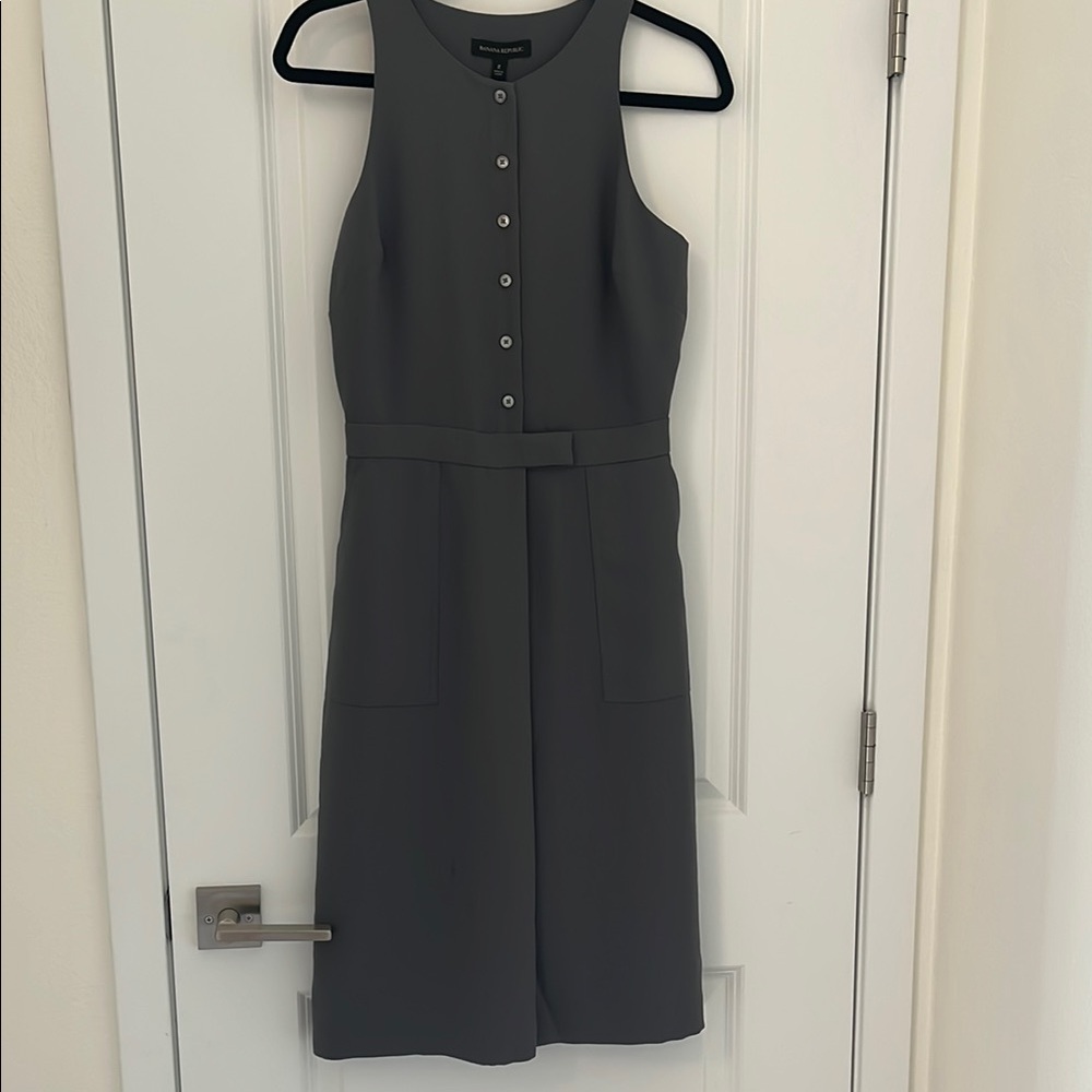 Banana Republic Gray Sheath Midi Dress